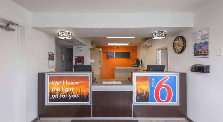 Motel 6 Kansas City, MO - Airport — photo 3