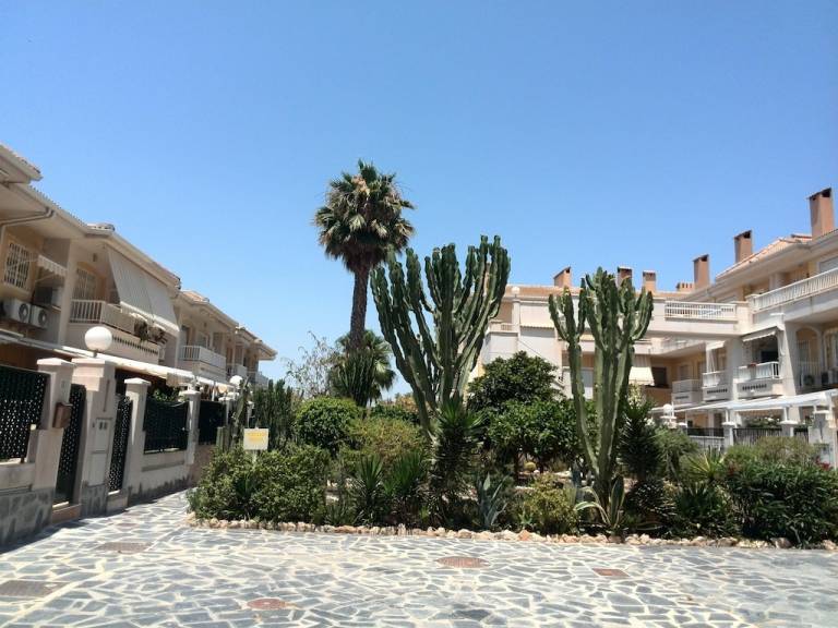 Casa Santa Pola