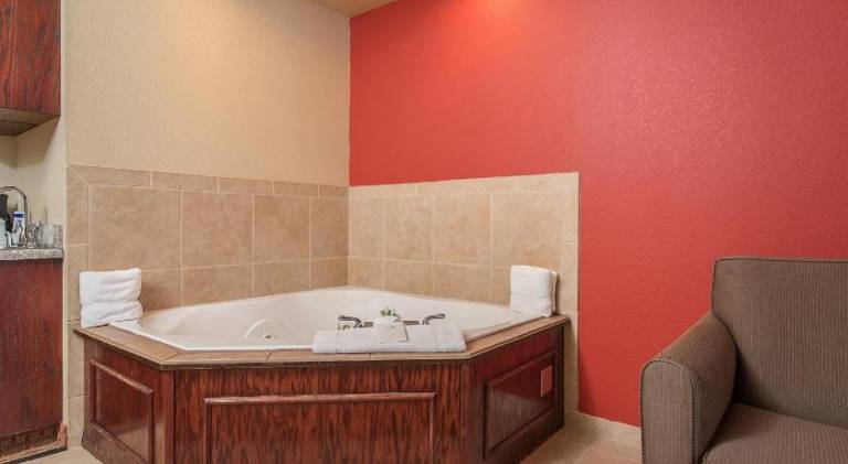 Baymont Inn & Suites by Wyndham Sturgis — photo 5
