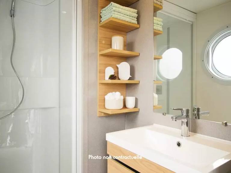 Mobile home with hot tub, terrace & sauna | Close to the beach | Pets are welcome — photo 5