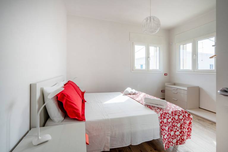 Apartment with terrace | Sea view | Dogs allowed — photo 2