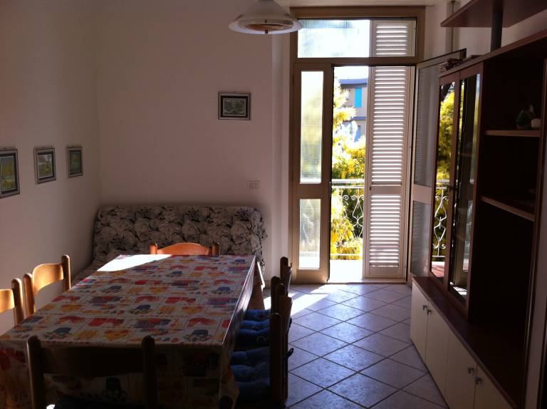 Holiday apartment with garden — photo 5