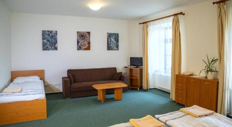 Holiday apartment with 2 rooms for 10 persons — photo 2
