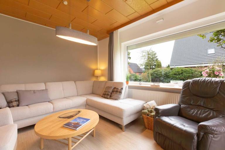 Rental apartment with patio & garden in St. Peter-Ording