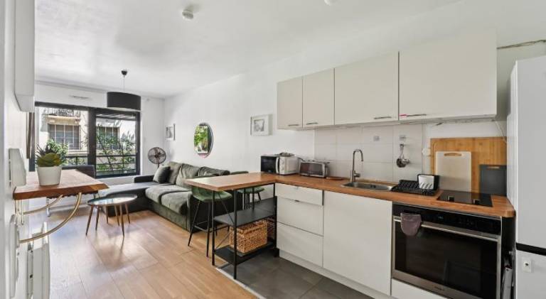 Serviced apartment for 127 persons — photo 2