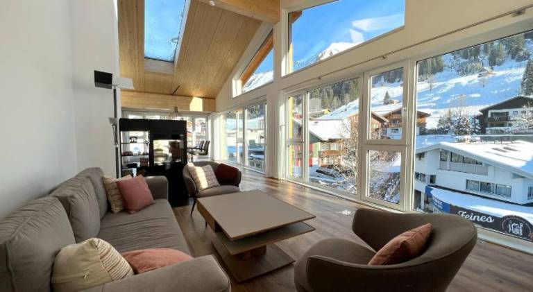 Wonderful rental apartment with patio | Close to the ski | Pet-friendly in Bregenz