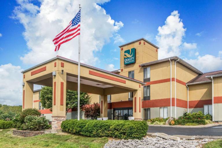 Quality Inn & Suites Lawrenceburg in Lawrenceburg, IN