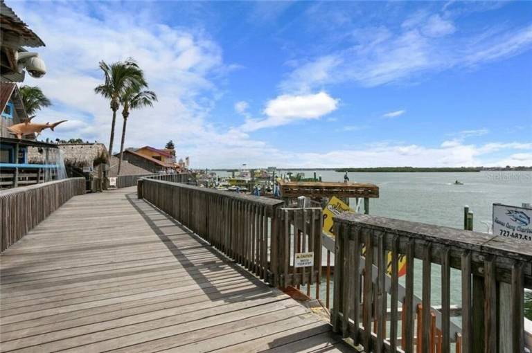 Cottage  Treasure Island