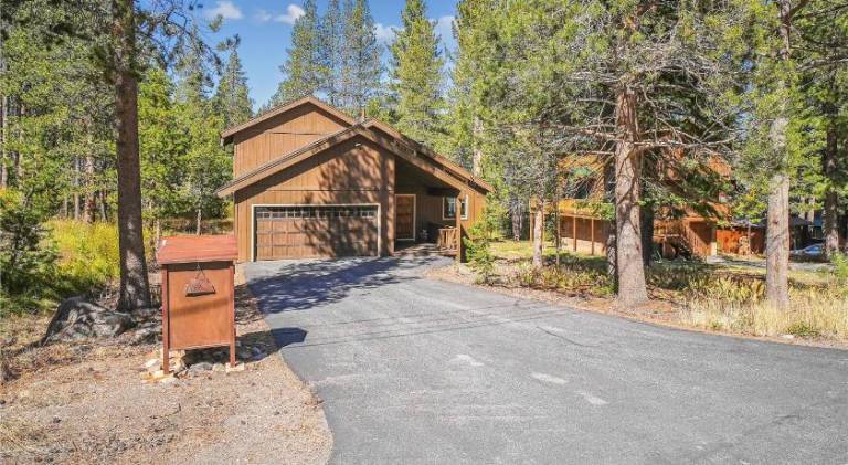 House with jacuzzi & pool | Pets allowed — photo 5