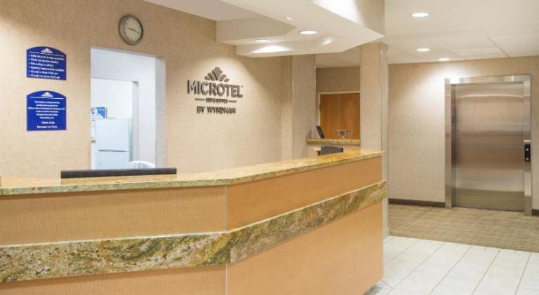 Microtel Inn & Suites by Wyndham Plattsburgh — photo 5