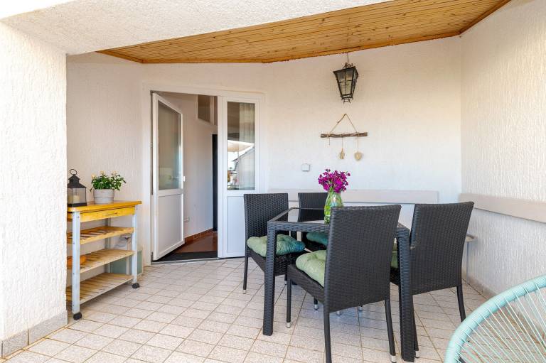 Rental apartment with barbecue, terrace & garden | Sea view — photo 4