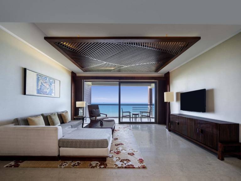 Resort  Tianya
