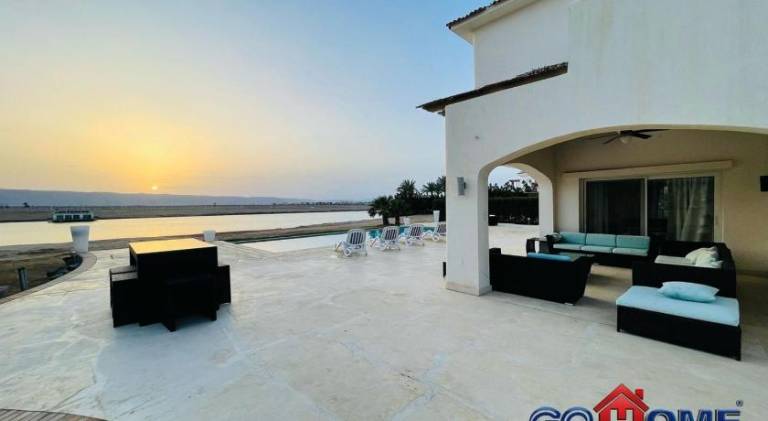 Spacious Villa 4 Broom Private Pool V35 at White villa — photo 3