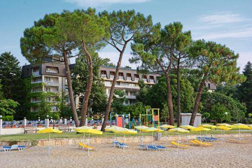 Resort Zlatni pjasătsi