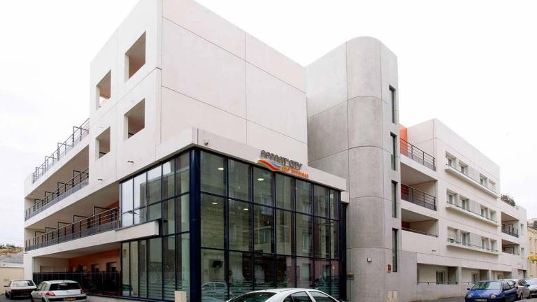 Serviced apartment | Suitable for remote work | Dogs allowed in Le Havre