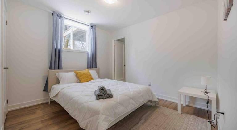 Holiday apartment | Pet-friendly in Niagara Falls, ON