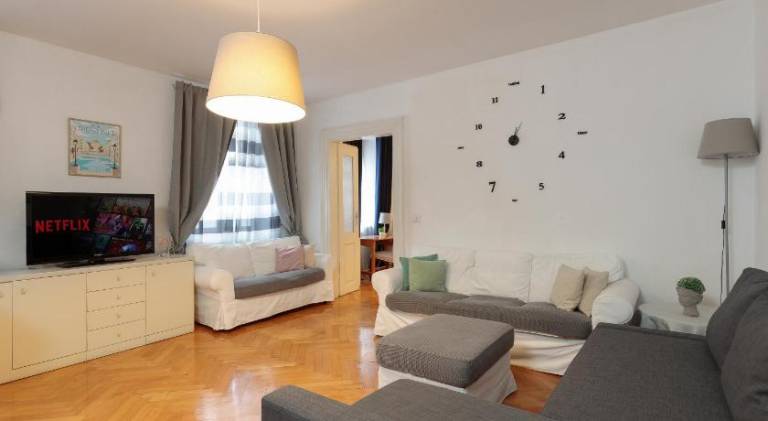 Apartment with 2 rooms for 6 persons — photo 2