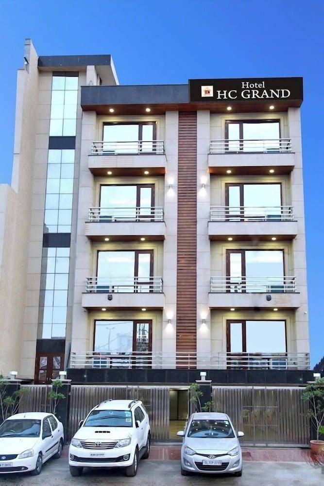 HOTEL H. C GRAND — photo 3