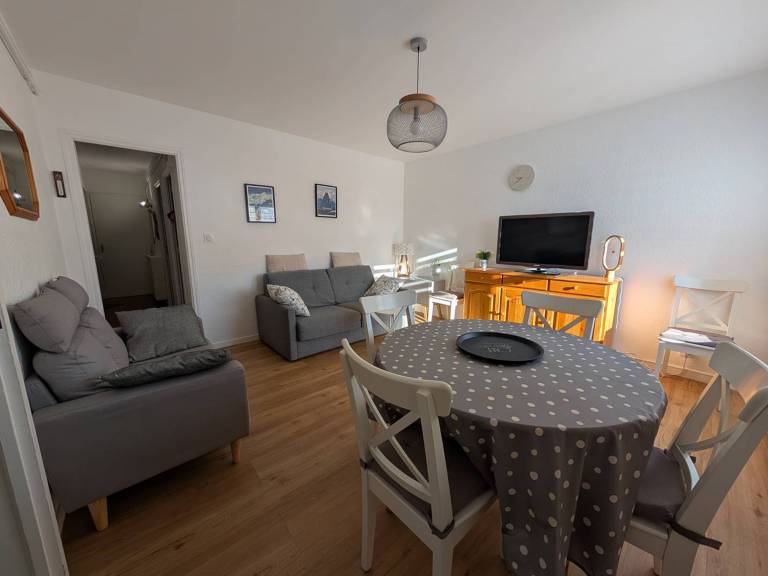 Rental apartment with 1 room for 4 persons — photo 2