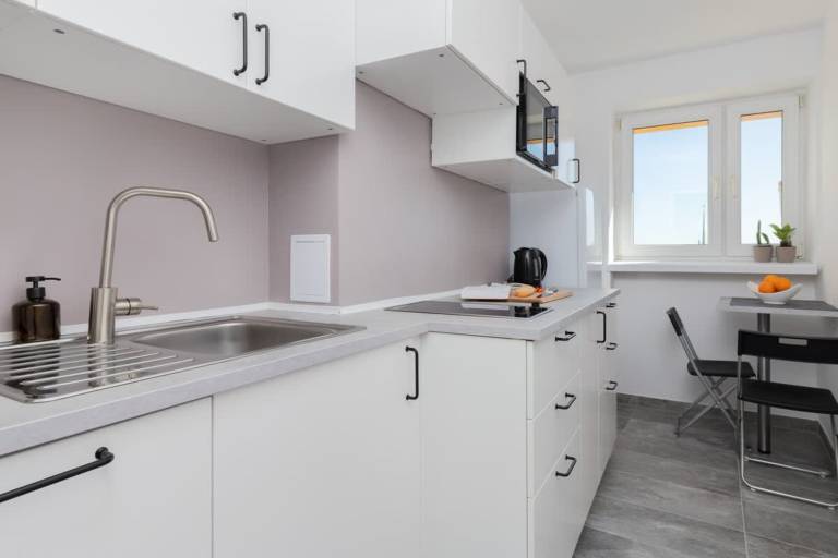 Warszawska 15 Bright Apartment For 4 Persons — photo 4