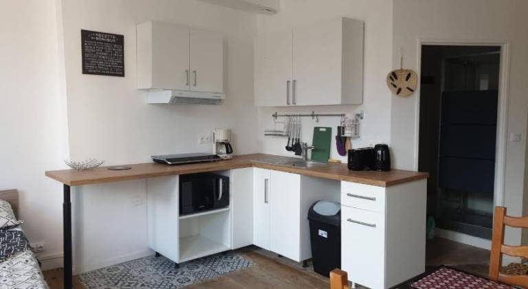 Holiday apartment with 2 rooms for 5 persons — photo 3