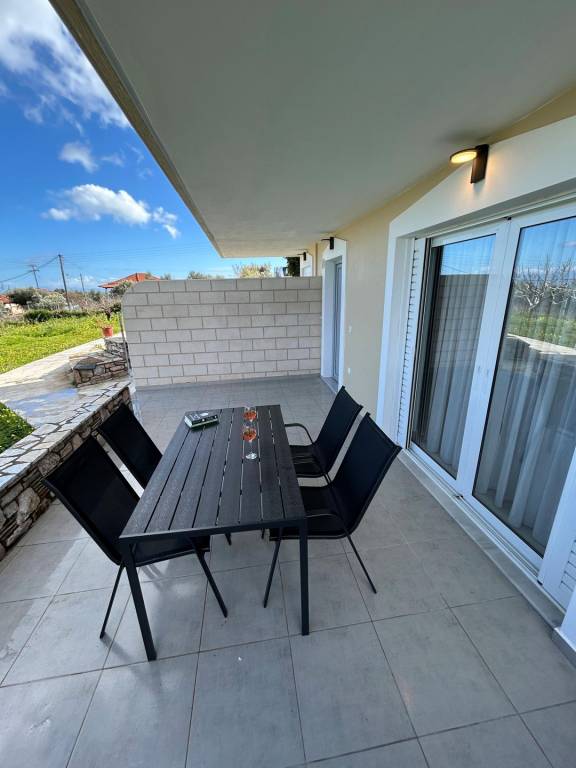 Beautiful holiday homes in the country with terrace Messenia, Peloponnese — photo 2