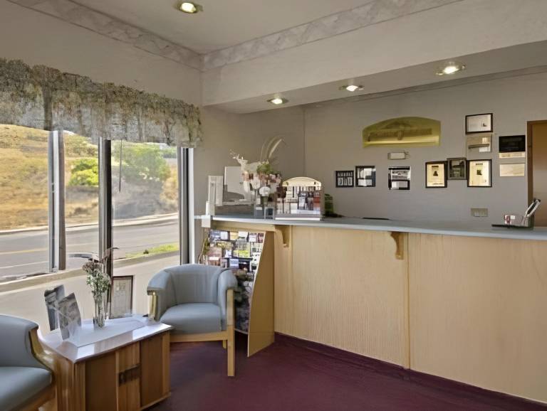 Howard Johnson by Wyndham Roseburg — photo 2