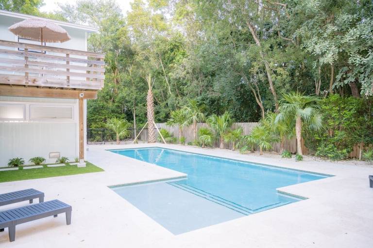 House  Key Largo