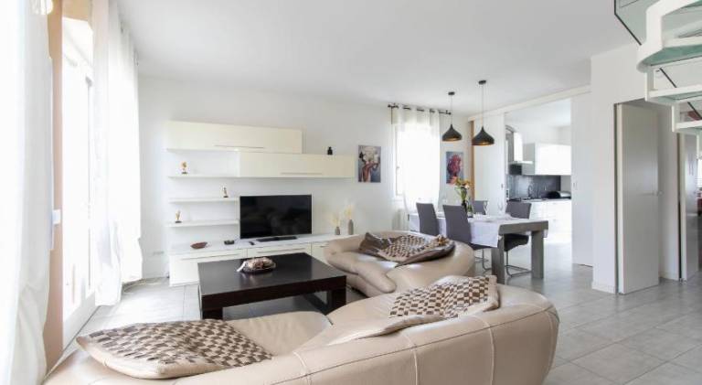 100 m&sup2; Ferienwohnung