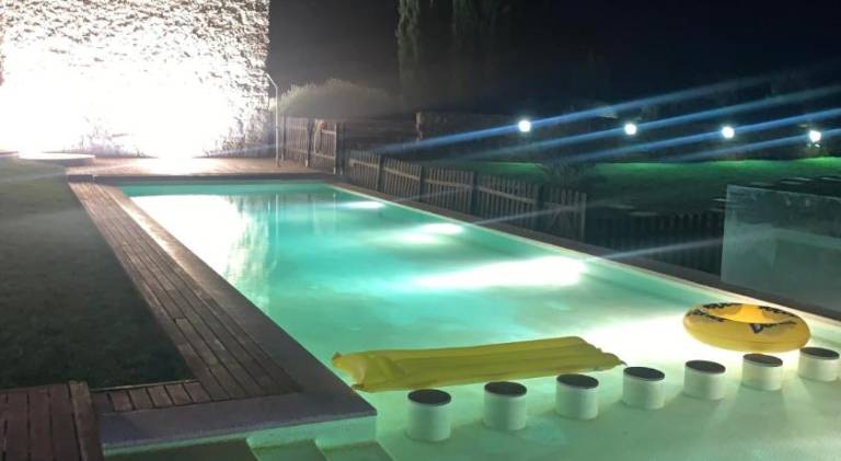 Vacation home with private pool, hot tub & patio — photo 3