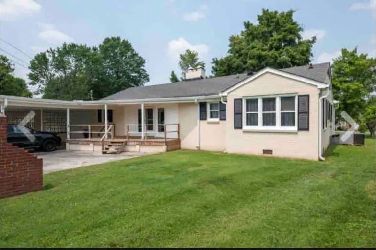 House  Gallatin