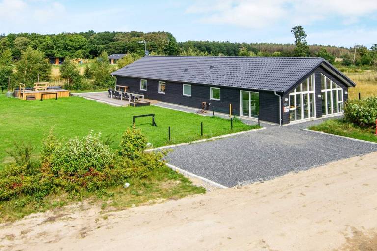 Ferienhaus in Fjellerup Strand, Glesborg f&uuml;r max. 14 Personen