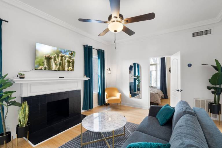 Modern Apartment in the Heart of Phoenix 2