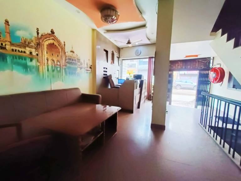 Hotel Atithi Residency in Lucknow