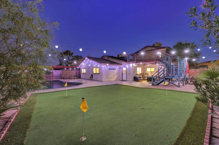House Spring Valley
