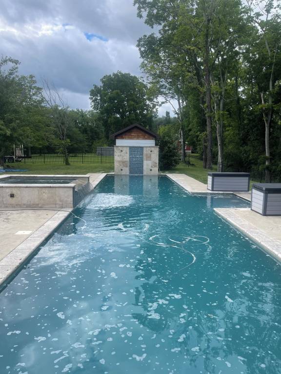House  Ashland City