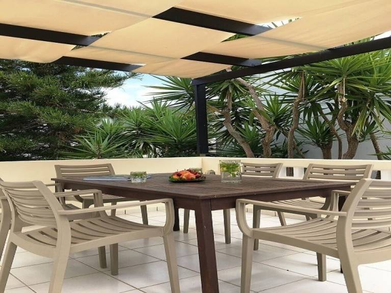 Apartament Kokkini Hani