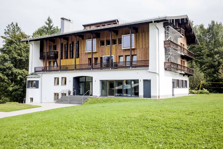 Hostel Strub