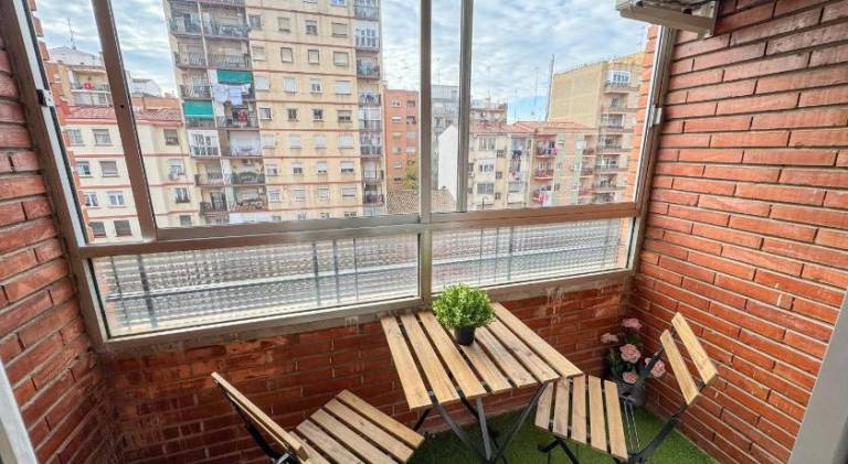 Holiday apartment with patio | Near Aljafería — photo 4