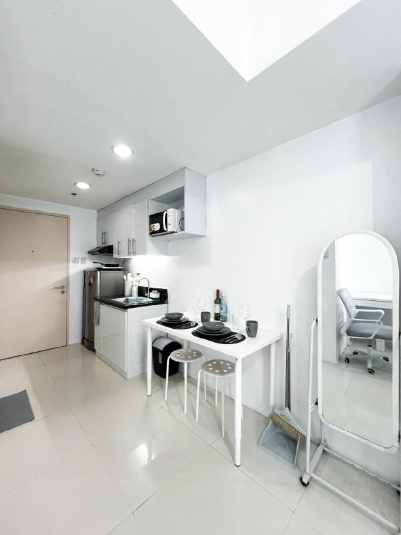 Holiday apartment with pool | Suitable for remote work in Pasay