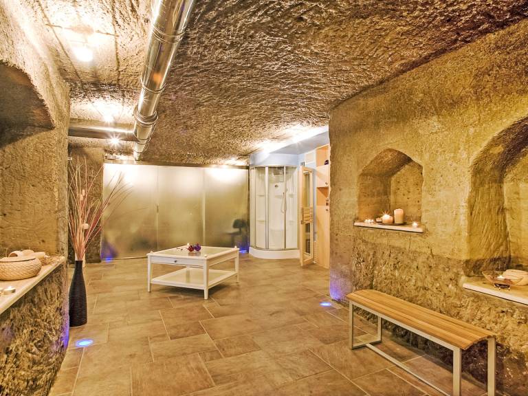 Rental apartment with pool, grill & sauna — photo 4