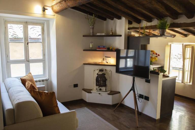 Fully equipped rental apartment | Next to Lucca Cathedral | City view | Pet-friendly — photo 4
