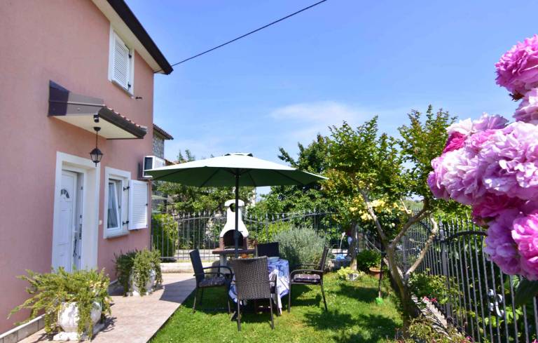 Holiday apartment near the beach in Umag