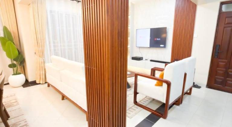 Serviced apartment with patio | Pets allowed — photo 4