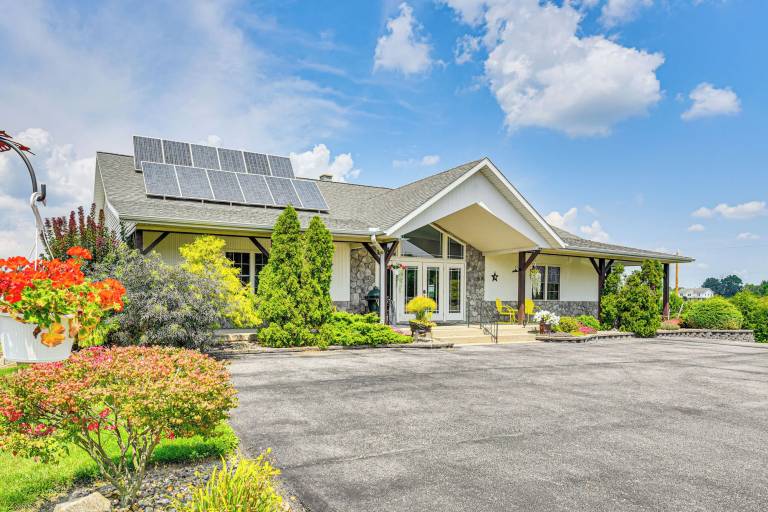 House Shipshewana