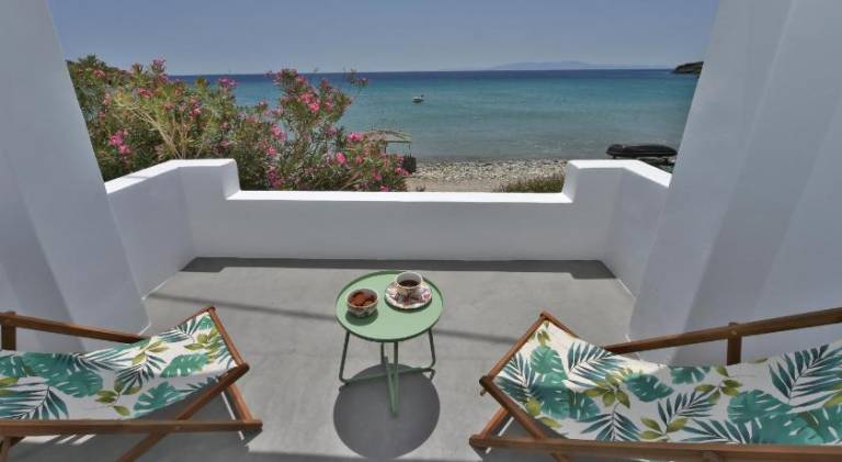 House with terrace & yard | Perfect for remote work — photo 3