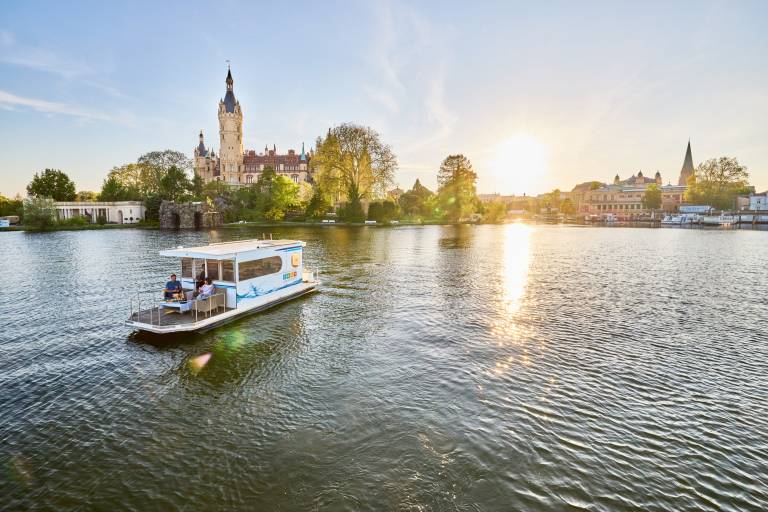 Houseboat Schwerin