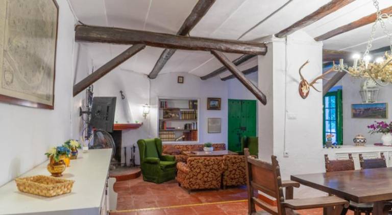 Villa with pool | Pet-friendly — photo 5