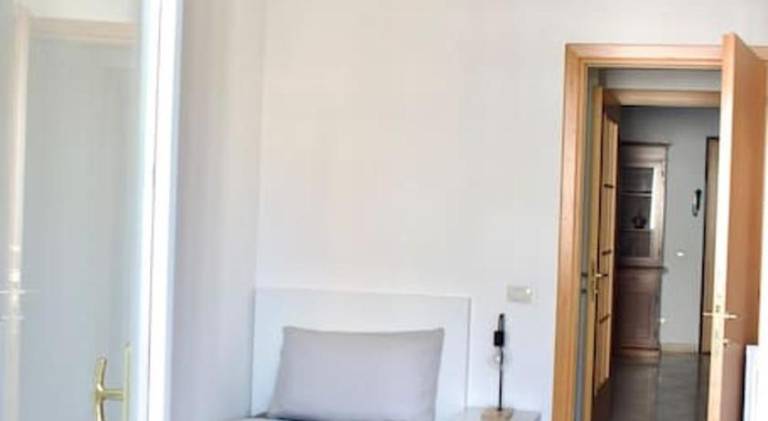 Apartment with 2 rooms for 3 persons — photo 2