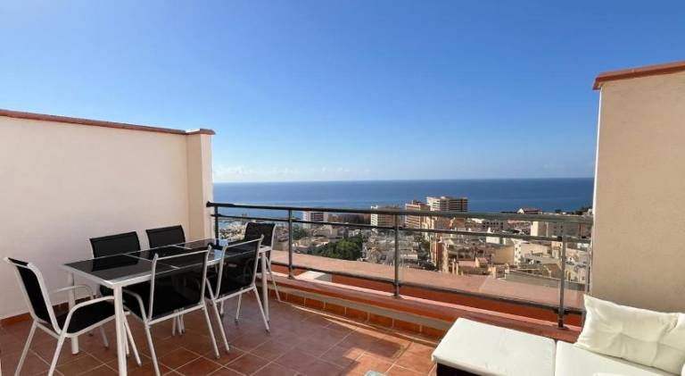 Rental apartment with terrace in Roquetas de Mar